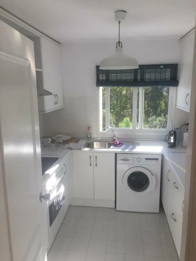 Apartamento Del Paraiso Estepona 0*,  Spain